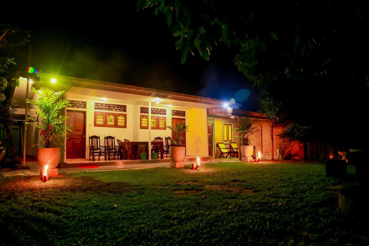 אונה ואטונה Greenery Lanka Villa מראה חיצוני תמונה
